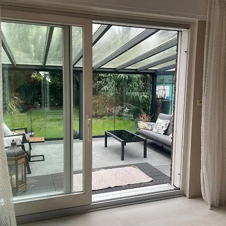 Haus Mit Wintergarten Und Kamin * רקלינגהאוזן