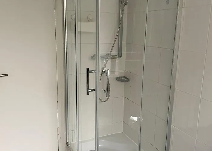 Haus Mit Wintergarten Und Kamin *