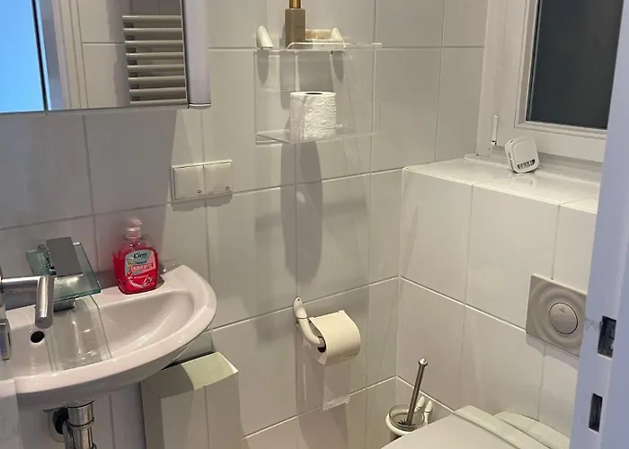 Haus Mit Wintergarten Und Kamin Lejlighed