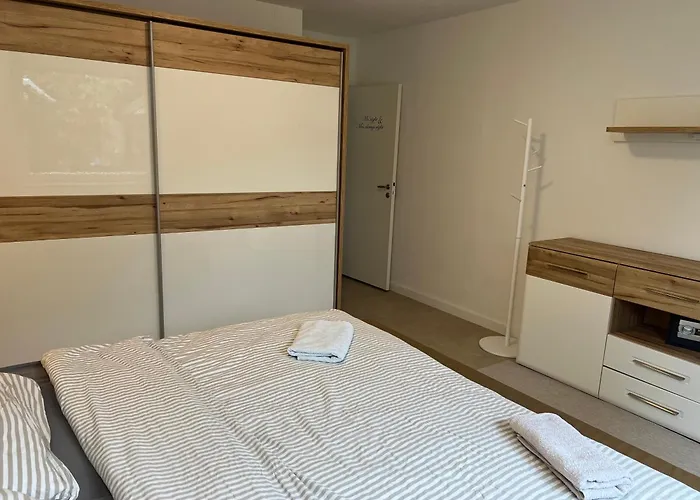 Haus Mit Wintergarten Und Kamin Lejlighed *